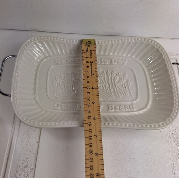 Cream Porcelain Serving Dish Give Us This Day Our Daily Bread - Picture 6 of 6
